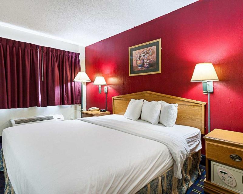 Quality Inn Kinder Extérieur photo